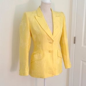 ESCADA BLAZER